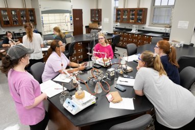 chemistry students in lab